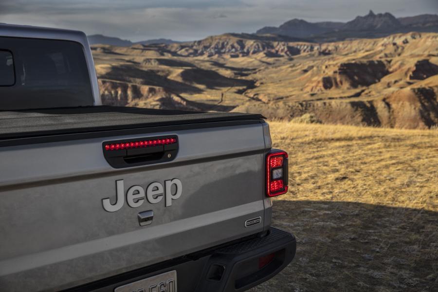  Jeep Gladiator Overland (JT) 2019 года  (NA) (фото 37 из 45)